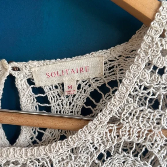 Solitaire Cream Crochet open knit puff sleeve boho top - Picture 2 of 9